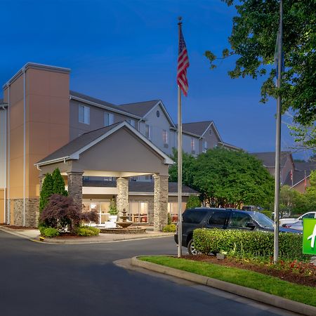 Holiday Inn Express Chapel Hill By Ihg Exteriör bild