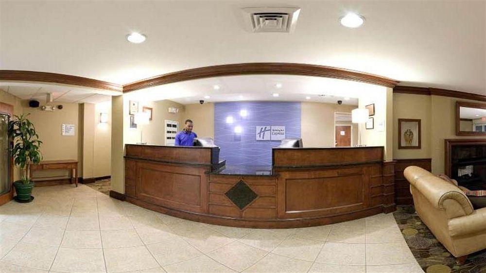 Holiday Inn Express Chapel Hill By Ihg Exteriör bild
