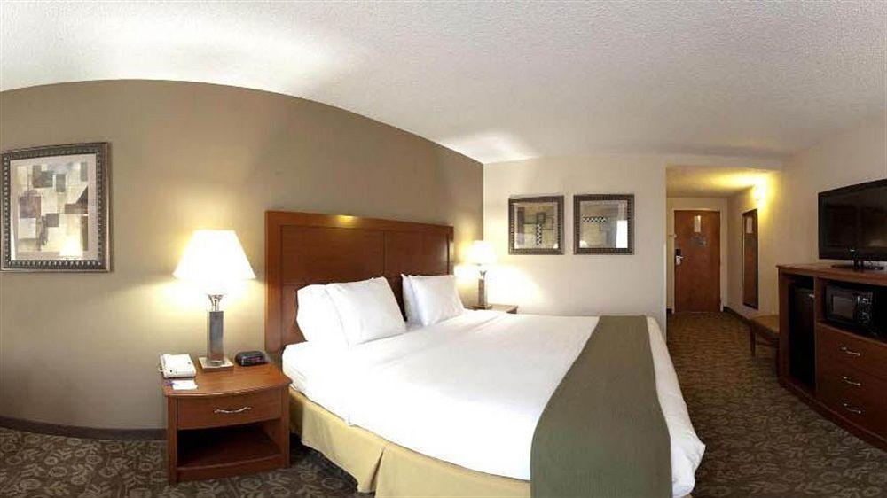 Holiday Inn Express Chapel Hill By Ihg Exteriör bild