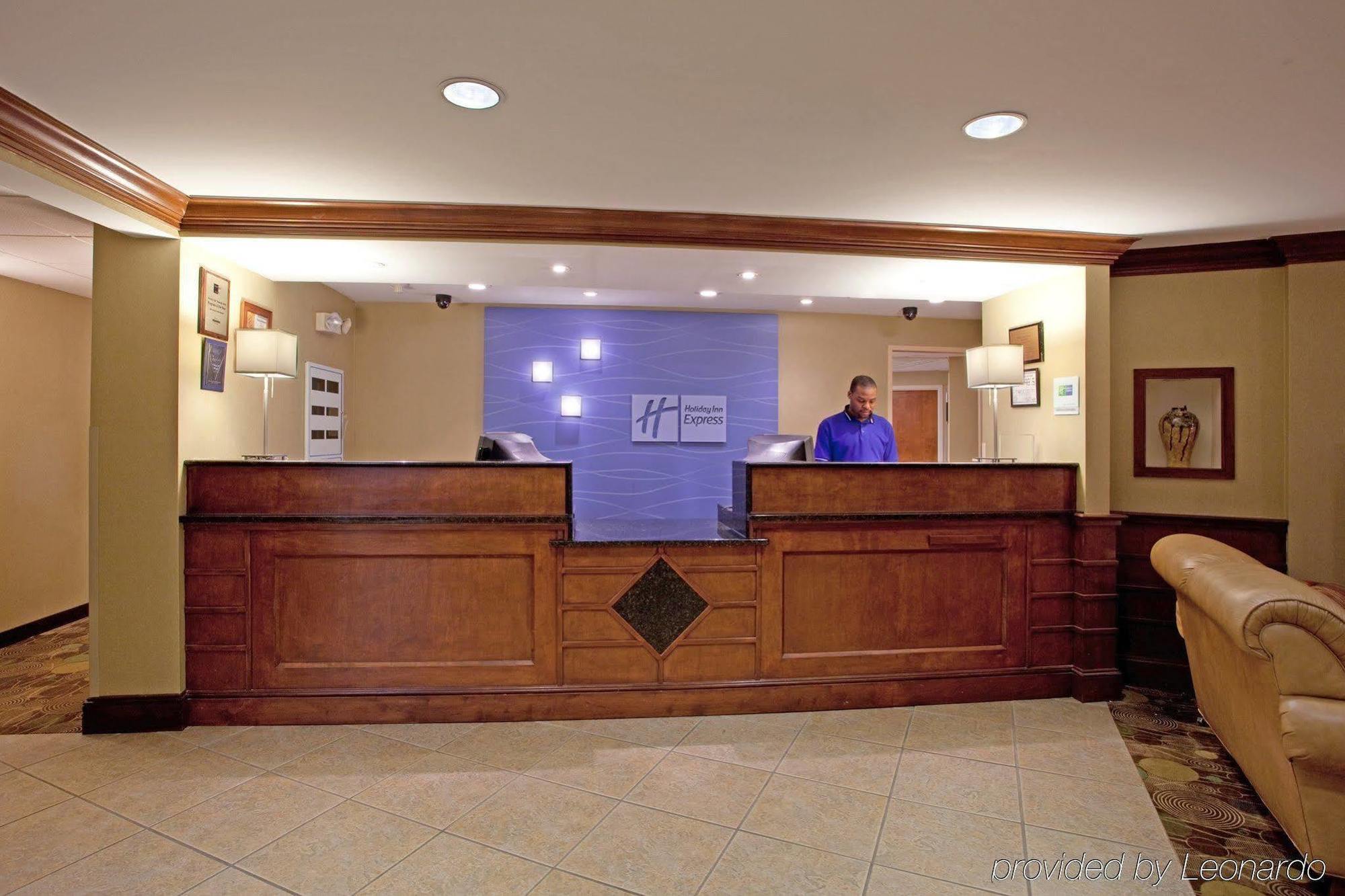 Holiday Inn Express Chapel Hill By Ihg Exteriör bild