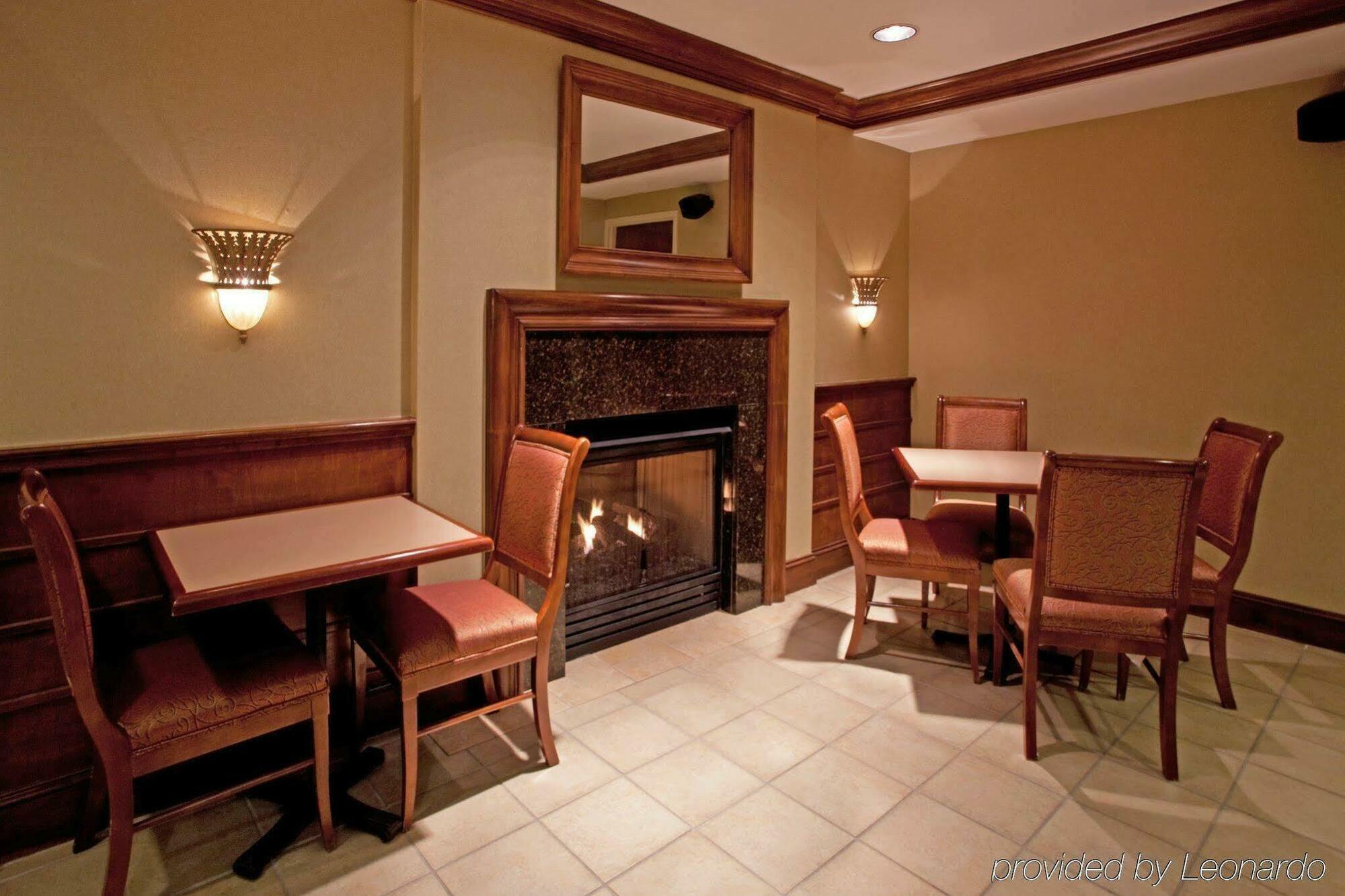 Holiday Inn Express Chapel Hill By Ihg Exteriör bild